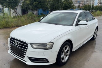 奥迪A4L 2015款 35 TFSI 自动标准型