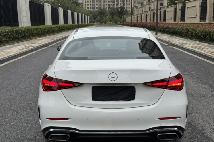 奔驰C级 2023款 C 200 L 运动版车身外观6005