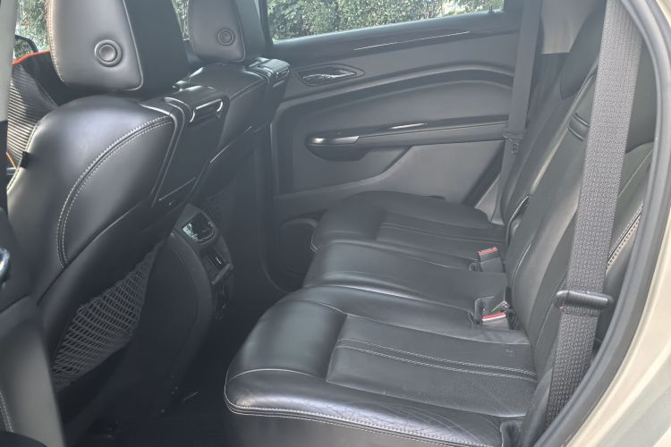 凯迪拉克SRX 2013款 3.6L 旗舰型中控内饰7002