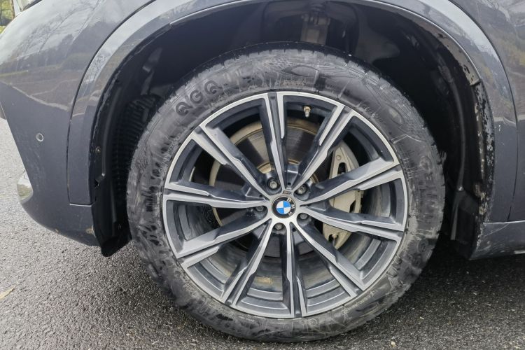 宝马X5(进口) 2020款 xDrive40i M运动套装车身外观6010