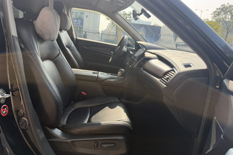 本田 冠道 2019款 240TURBO 两驱精英版局部细节41