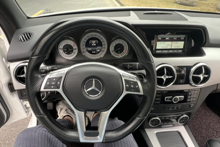 奔驰GLK级 2015款 GLK 260 4MATIC 时尚型 极致版中控内饰7005