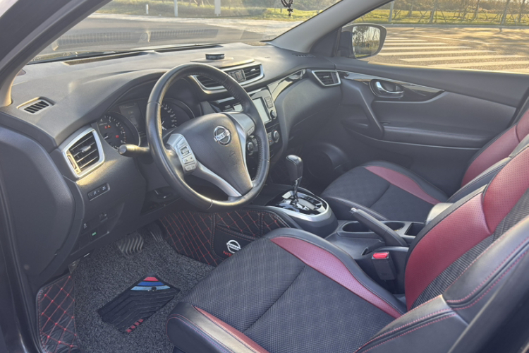 日产 逍客 2017款 2.0L CVT豪华版 国V车身外观6004