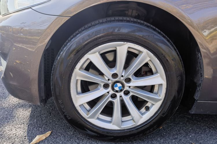 宝马5系 2013款 525Li 豪华型车身外观6008