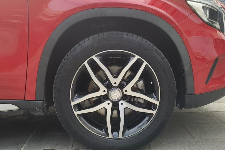 奔驰GLA 2016款 GLA 220 4MATIC 时尚型车身外观6007