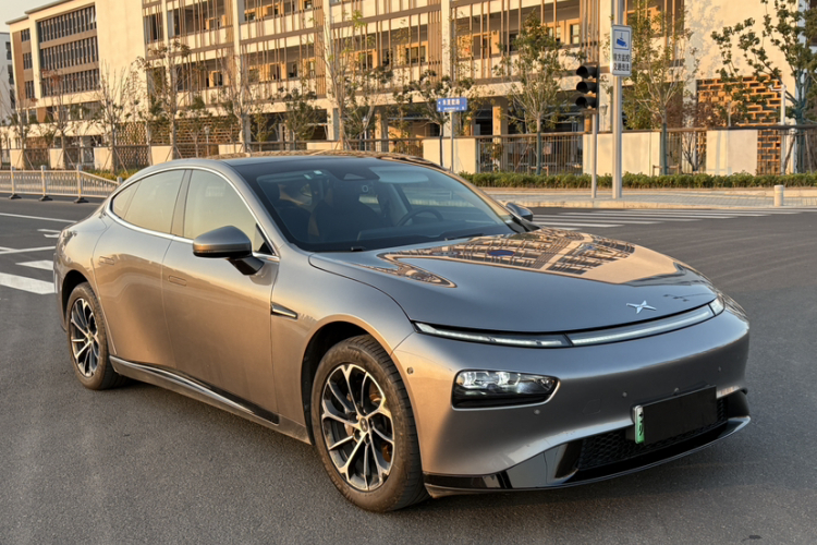 小鹏P7 2020款 670N车身外观6002