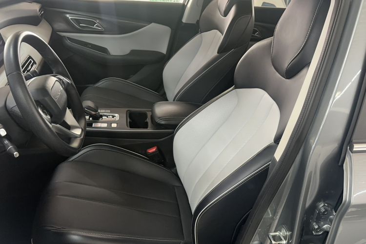 北京汽车 北京EU5 PLUS 2023款 R500 优享版中控内饰7002