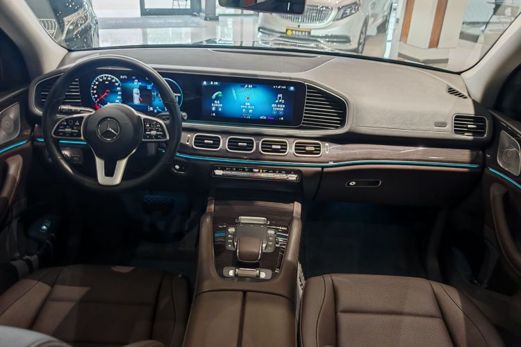 奔驰GLE 2020款 改款 GLE 350 4MATIC 时尚型中控内饰7003
