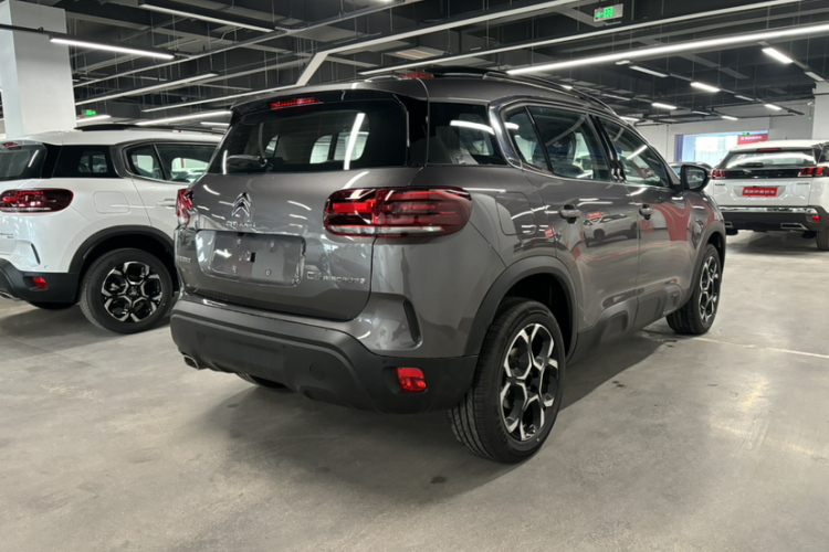 雪铁龙 天逸 C5 AIRCROSS 2026款 400THP 旗舰版车身外观6003