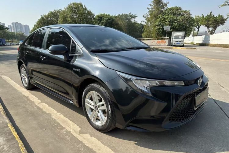 丰田 雷凌 2022款 双擎 1.8H E-CVT领先版车身外观6010