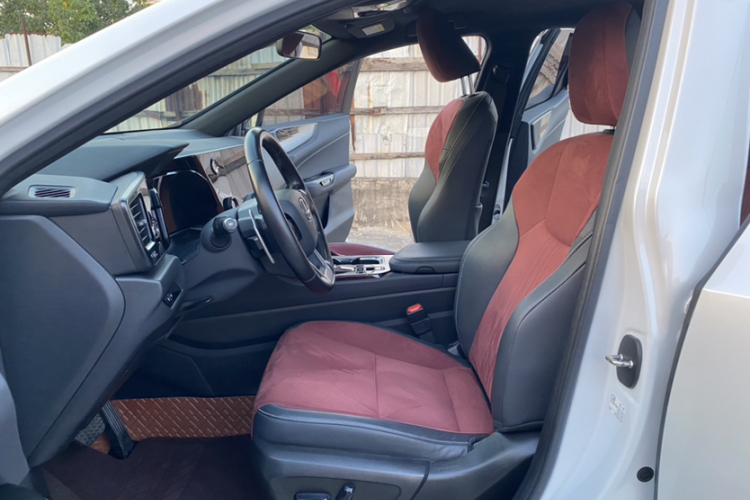 雷克萨斯NX 2023款 350h 前驱 创驰版中控内饰7005