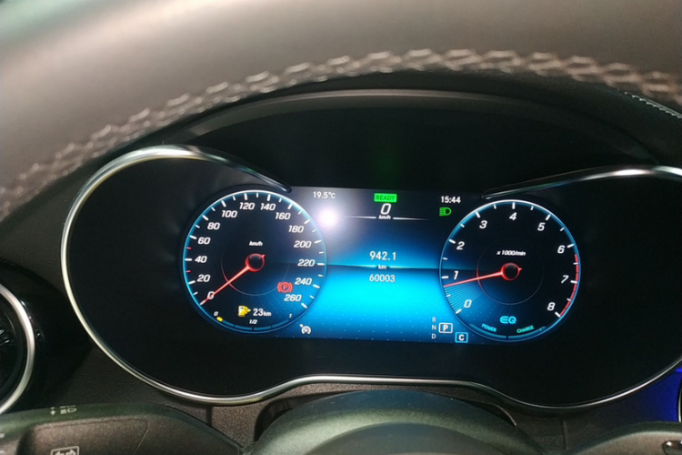 奔驰C级 2021款 C 260 L 运动星耀臻藏版中控内饰15