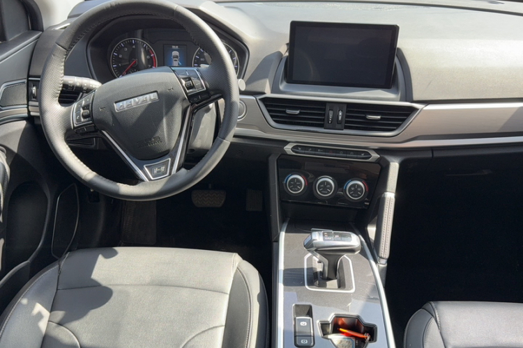 哈弗H6 2021款 运动版 1.5T 自动精英智联型 六边形格栅中控内饰7001