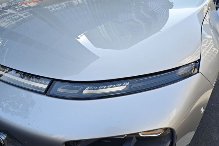 小鹏P7 2022款 670N+局部细节36