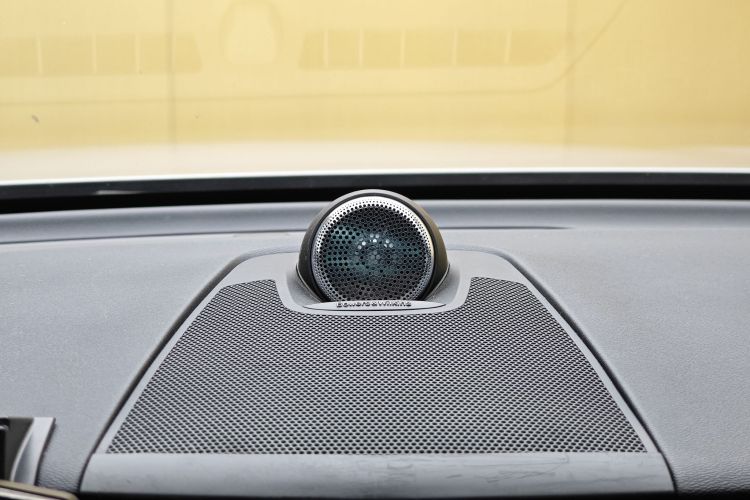 沃尔沃XC60 2022款 B5 四驱智逸豪华版中控内饰7010