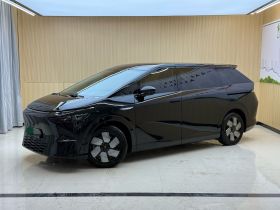 小鹏X9 2024款 702超长续航Pro