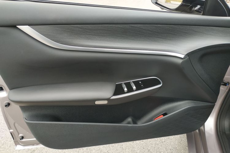 长安启源A07 2025款 蓝鲸纯电版 525豪华型局部细节9005