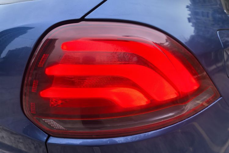 观致5 2018款 改款 1.6T 自动领先型车身外观6009