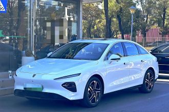 荣威D7 2024款 EV 510km 出行版