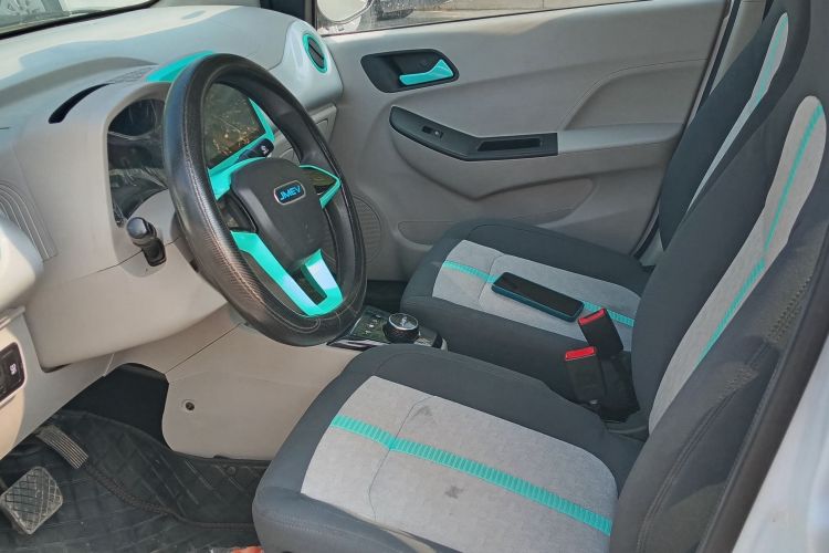 江铃集团新能源 易至EV2 2024款 201km 舒适型车身外观6010