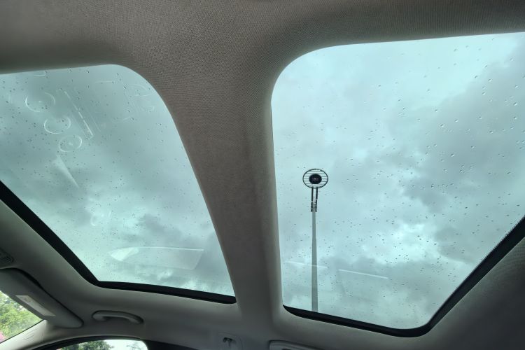 奔驰C级(进口) 2015款 C 200 旅行轿车中控内饰7012