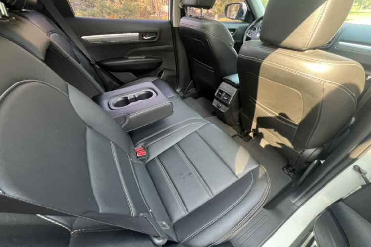 雷诺 科雷傲 2018款 2.0L 两驱豪华版中控内饰7003