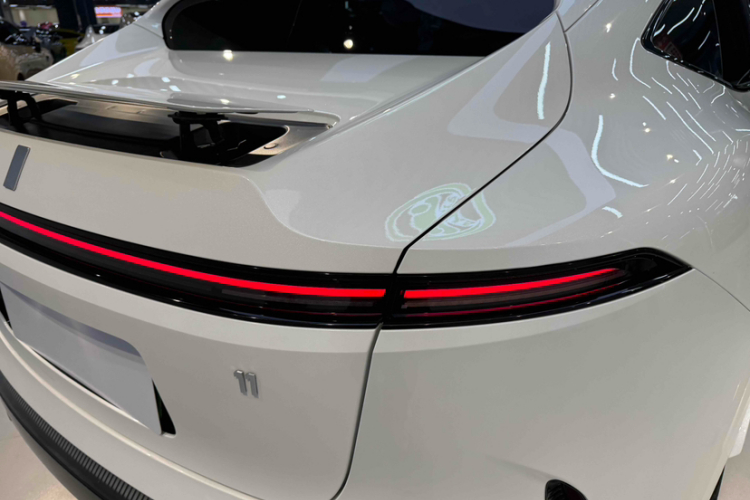 阿维塔11 2022款 长续航双电机版 5座车身外观6009