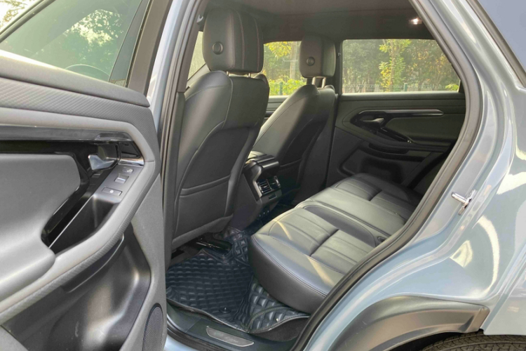 路虎 揽胜极光 2020款 249PS R-DYNAMIC S 运动版中控内饰7007