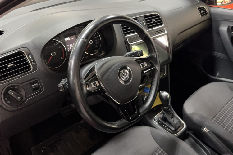 大众 Polo 2016款 1.6L 自动舒适型局部细节13