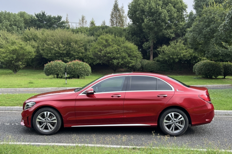 奔驰C级 2019款 C 180 L 时尚型运动版车身外观6004