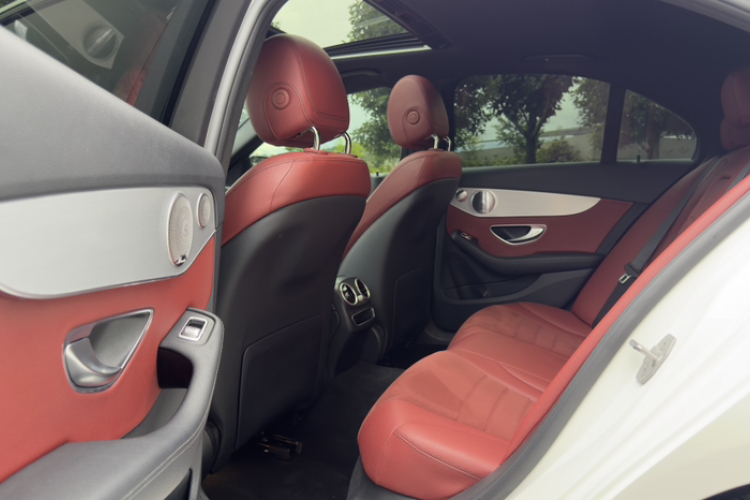 奔驰C级 2021款 C 260 星耀臻藏版中控内饰7002