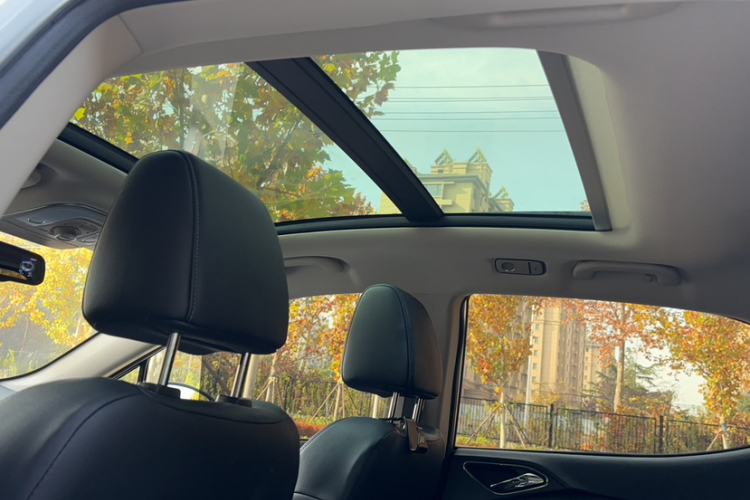 比亚迪 元新能源 2018款 EV360 智联创酷型局部细节22