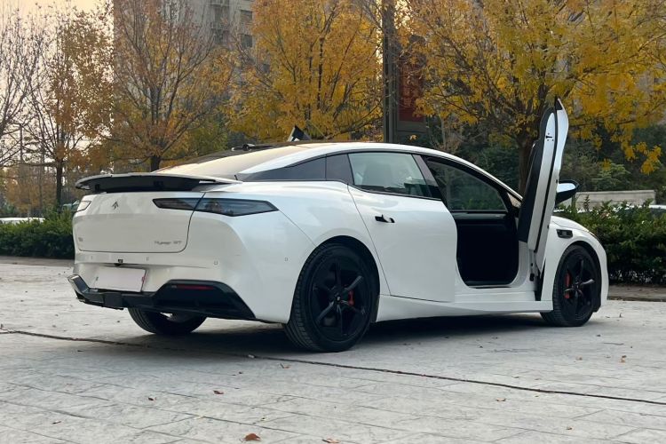 昊铂GT 2023款 710后驱超充Max版车身外观6008