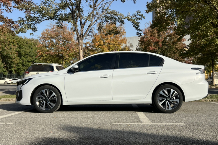 标致408 2024款 360THP 龘龘款 拉图版车身外观6007