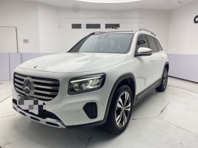 奔驰GLB 2024款 GLB 200 动感型