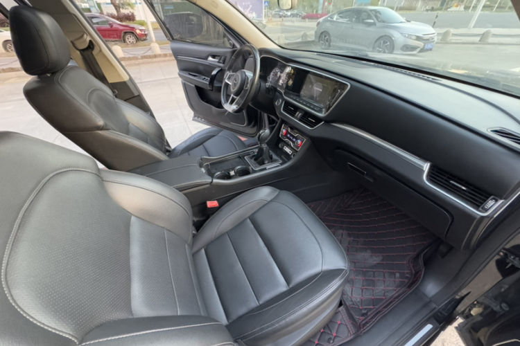 众泰T600 Coupe 2017款 1.5T 手动尊享型局部细节41