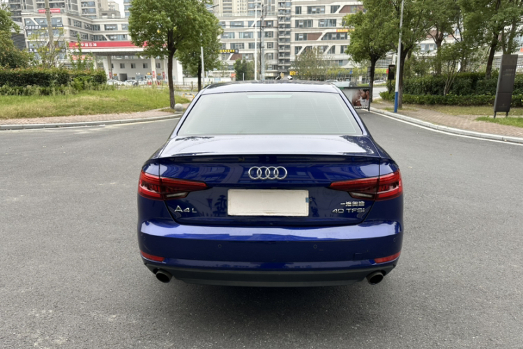 奥迪A4L 2017款 Plus 40 TFSI 进取型车身外观6001