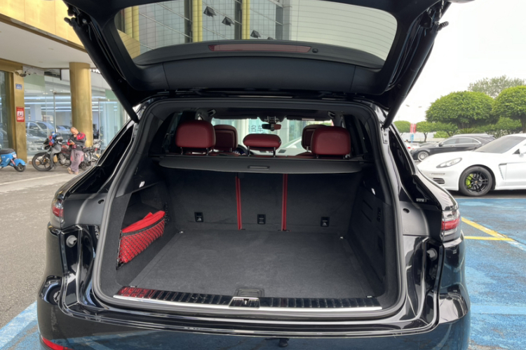 保时捷 2019款 Cayenne 3.0T中控内饰7006