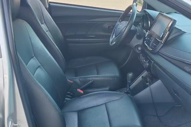 丰田 威驰 2022款 1.5L CVT创行CARE版中控内饰7002