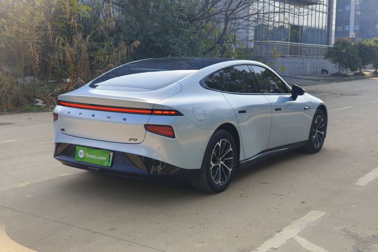 小鹏P7 2021款 480N车身外观6006