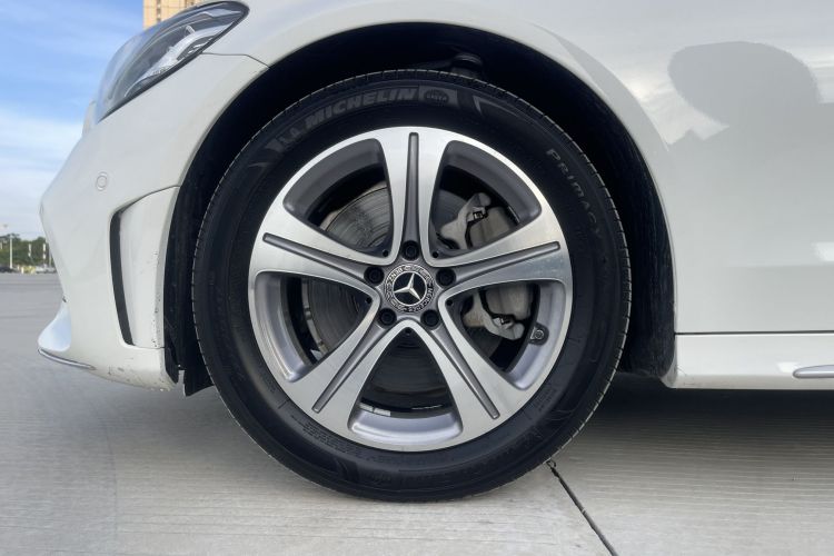 奔驰C级 2021款 C 260 L 运动版车身外观6010