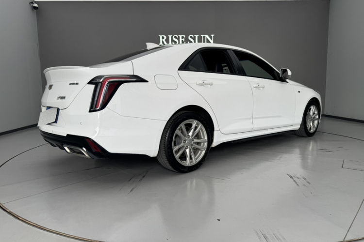 凯迪拉克CT4 2021款 28T 风尚型车身外观6005