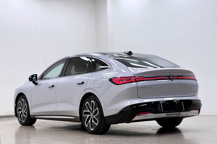 宝骏享境 2025款 纯电 600km豪华版车身外观6002