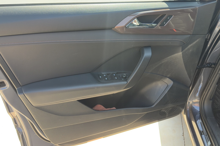 大众 途岳 2019款 280TSI 两驱旗舰版 国V局部细节9003