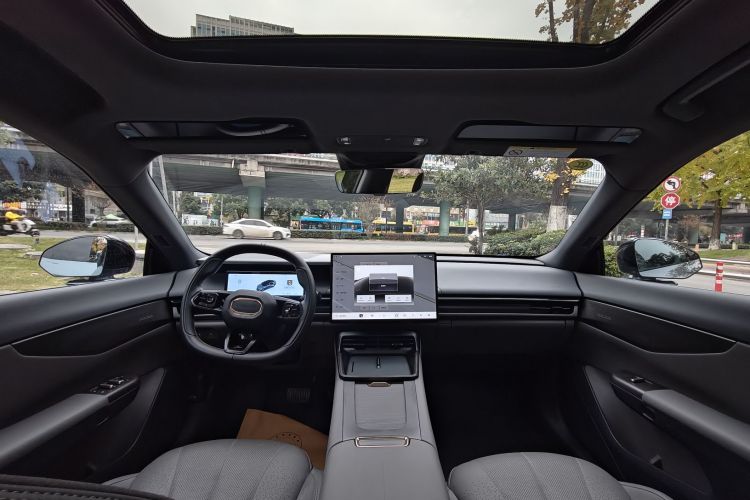 领克07 2024款 EM-P 126长续航 Ultra中控内饰7002