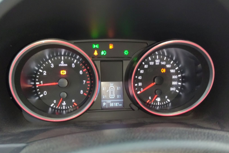 哈弗H6 2017款 红标 运动版 1.5T 自动两驱豪华型中控内饰15