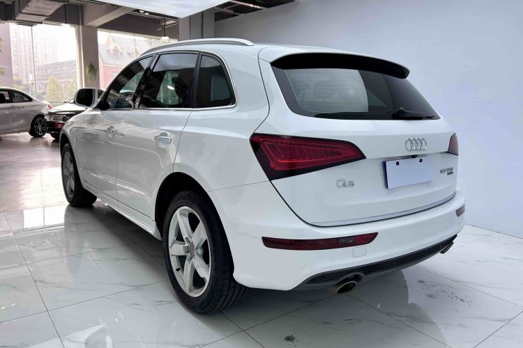 奥迪Q5 2017款 Plus 40 TFSI 进取型车身外观6004