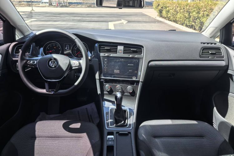 大众 高尔夫 2020款 280TSI DSG舒适型中控内饰7001