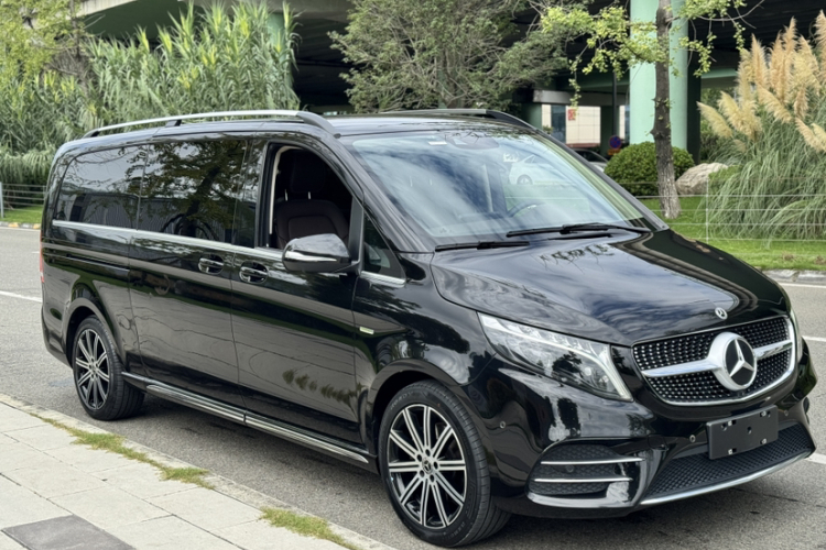 奔驰V级 2022款 V 260 L 长轴距豪华版车身外观6004