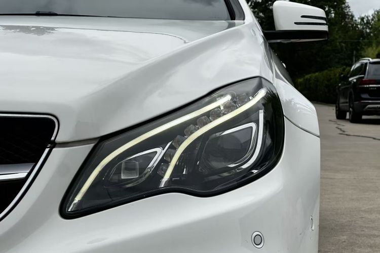 奔驰E级(进口) 2014款 E 260 轿跑版局部细节36